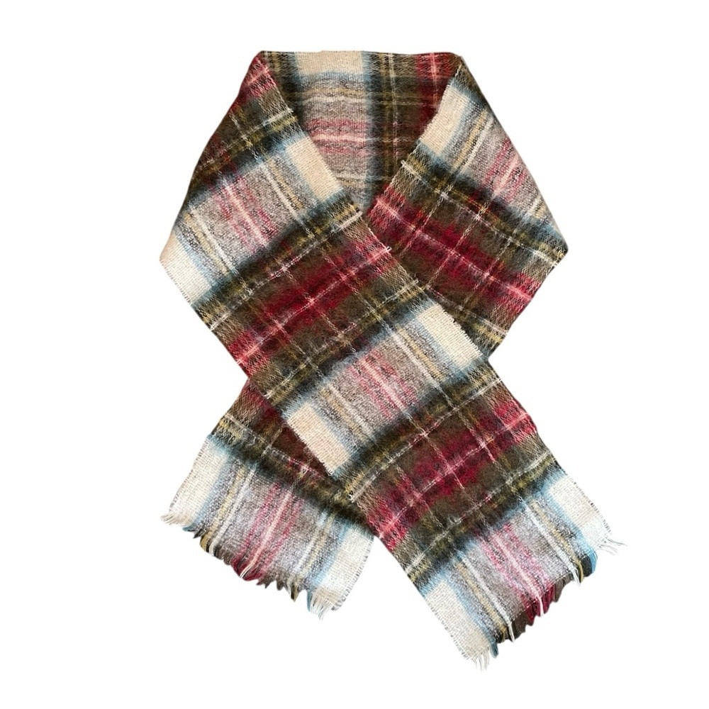 LOCHCARRON OF SCOTLAND Vintage Plaid Wool Scarf